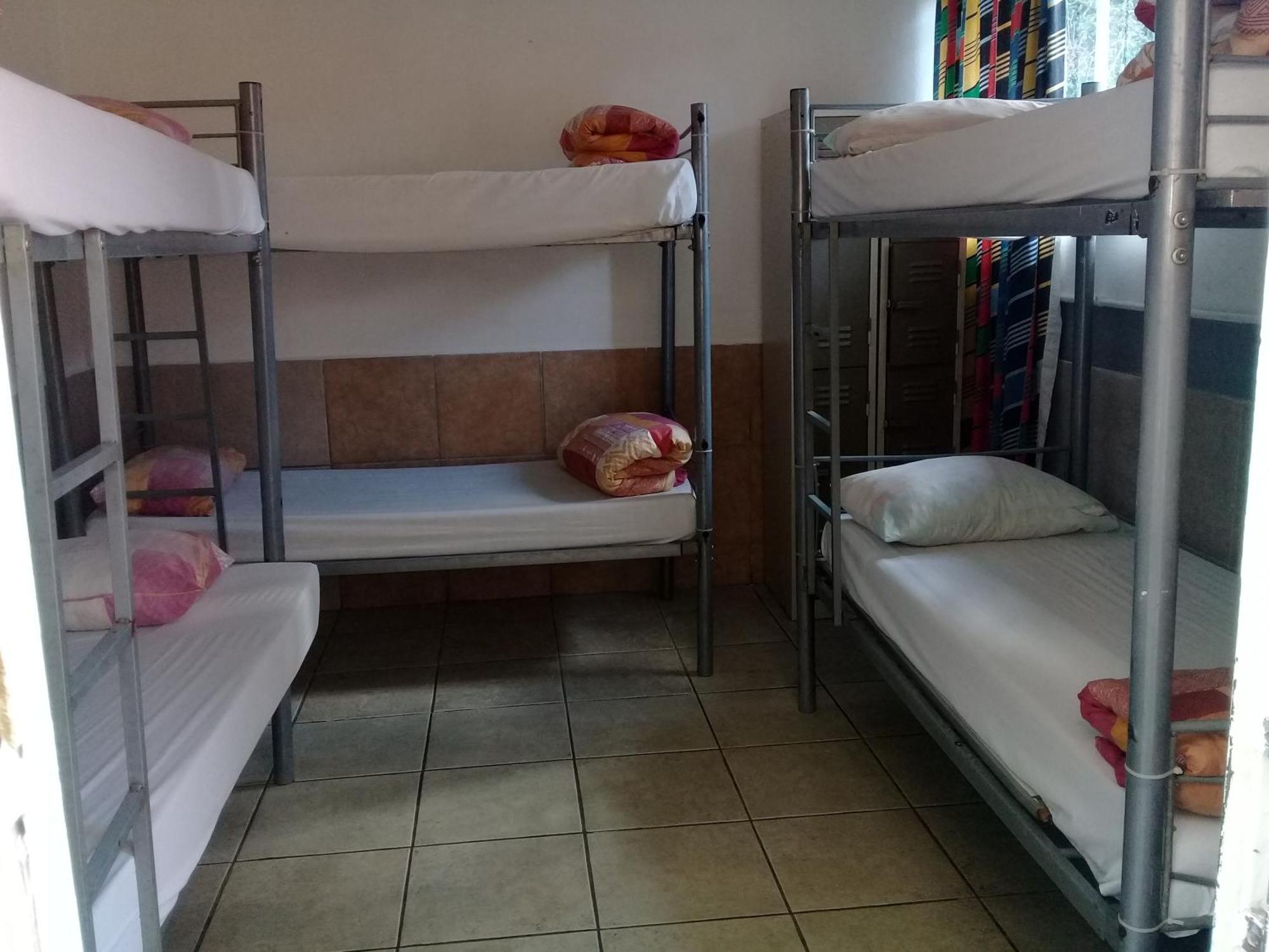 Accoustix Backpackers Hostel 요하네스버그 외부 사진